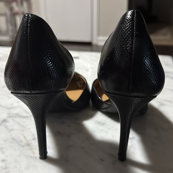 Another Jessica Simpson style, stunning black heels, size 9.5. - Picture 3 of 5